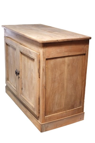 buffet ancien 2 portes en noyer clair epoque 19ieme siecle bois brut